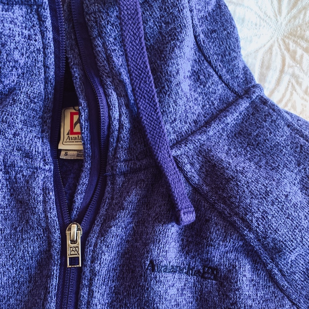 Avalanche Jacket - Picture 2 of 2